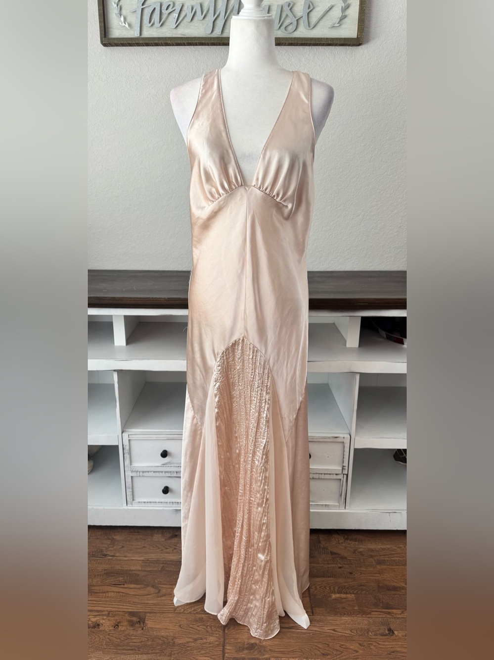 Vintage Jacalyn Bennett Champagne Satin Nightgown Romantic Women's Size M CC